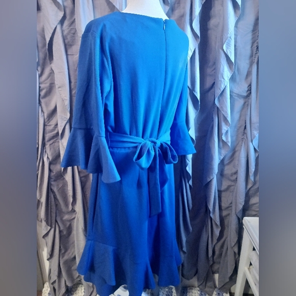 C Est 1946 Beautiful Electric Blue Feminine Dress Ladies 14 New Princess Diana - Picture 4 of 6